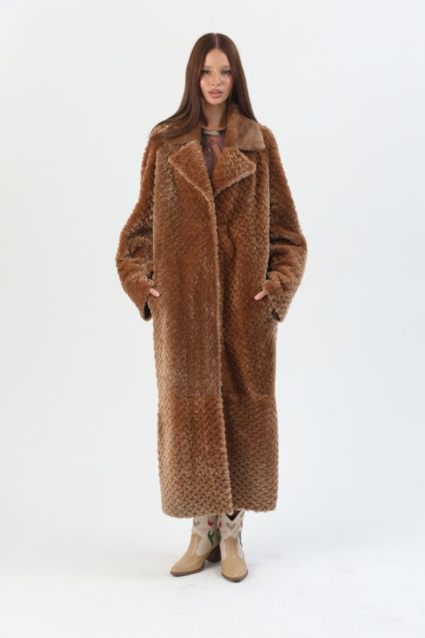 Everly Sheepskin Coat – sherling (20) - 13