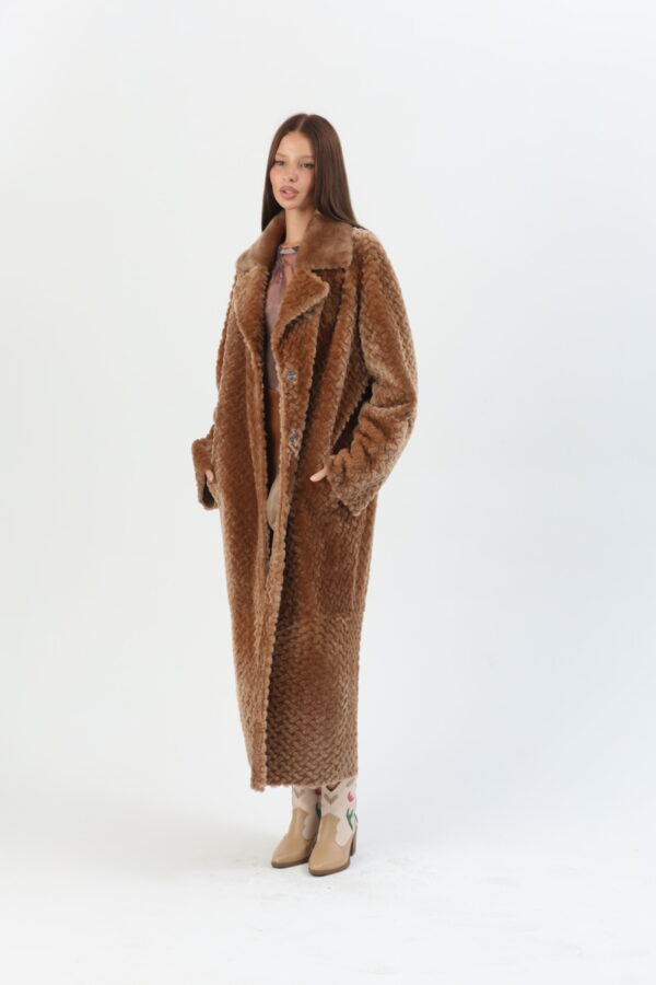 Everly Sheepskin Coat – sherling (4) - 2