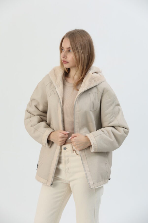 wren shearling coat (15) - 11